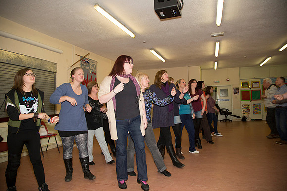 HOT MIKADO WORLE OPERATIC AND DRAMATIC SOCIETY