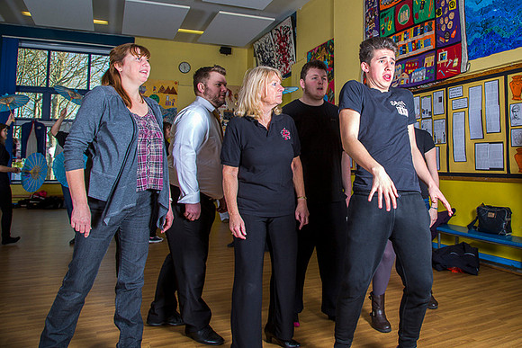 HOT MIKADO WORLE OPERATIC AND DRAMATIC SOCIETY